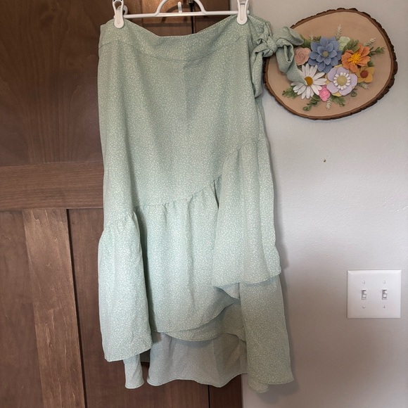 Women's LC Lauren Conrad Midi Wrap Skirt Mint White Pattern Size XL - Picture 4 of 8